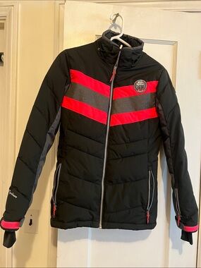 Killtec Retro Explorer 1981- Women’s Black Ski Jacket with Pink Chevron Stripes
